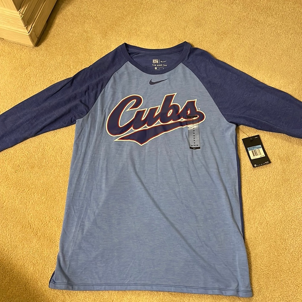 Cubs Mens Nike T-shirt